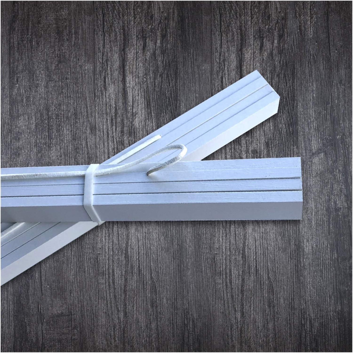 QIAOJUNMING Natural Magnetic Wooden Frame Poster Hanger Photo Frame Poster And Prints White Wood Wall Hanging Wall Painting Home Room Decor(White MDF hanger,50 cm)